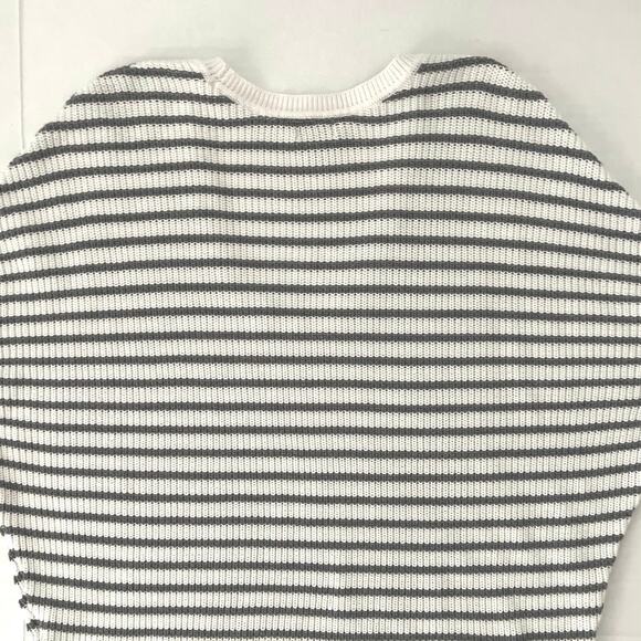 Express Striped Sweater Womens Size S Ivory Gray Vneck Preppy Casual Office - Picture 11 of 14
